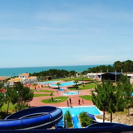 Апартаменты Golden Stone Retreat *