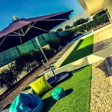 Golden Stone Retreat Apartamento